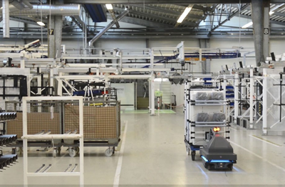 MiR自主移動(dòng)機(jī)器人發(fā)布《汽車產(chǎn)業(yè)內(nèi)部運(yùn)輸自動(dòng)化》白皮書(shū)，助推小車汽車銷售效率提升