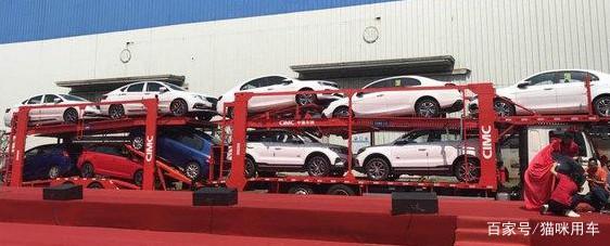 7月1日起違規(guī)轎運(yùn)車全面禁行，4X2牽引車受熱捧，掛車價(jià)格暴漲2萬(wàn)